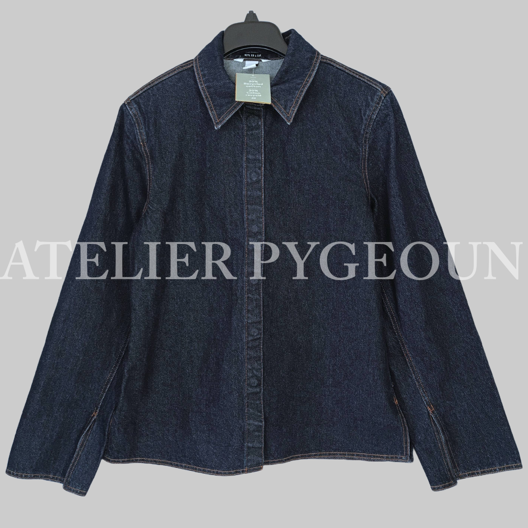 NWT H&M A/W 2024 Defined-waist Denim Shirt w/ Shoulder Pads NWT H&M A/W 2024 Defined-waist Denim Shirt w/ Shoulder Pads