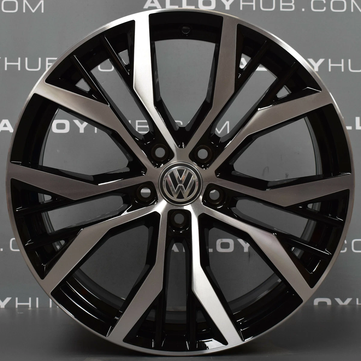 GENUINE VOLKSWAGEN GOLF GTI GTD SANTIAGO MK6 19