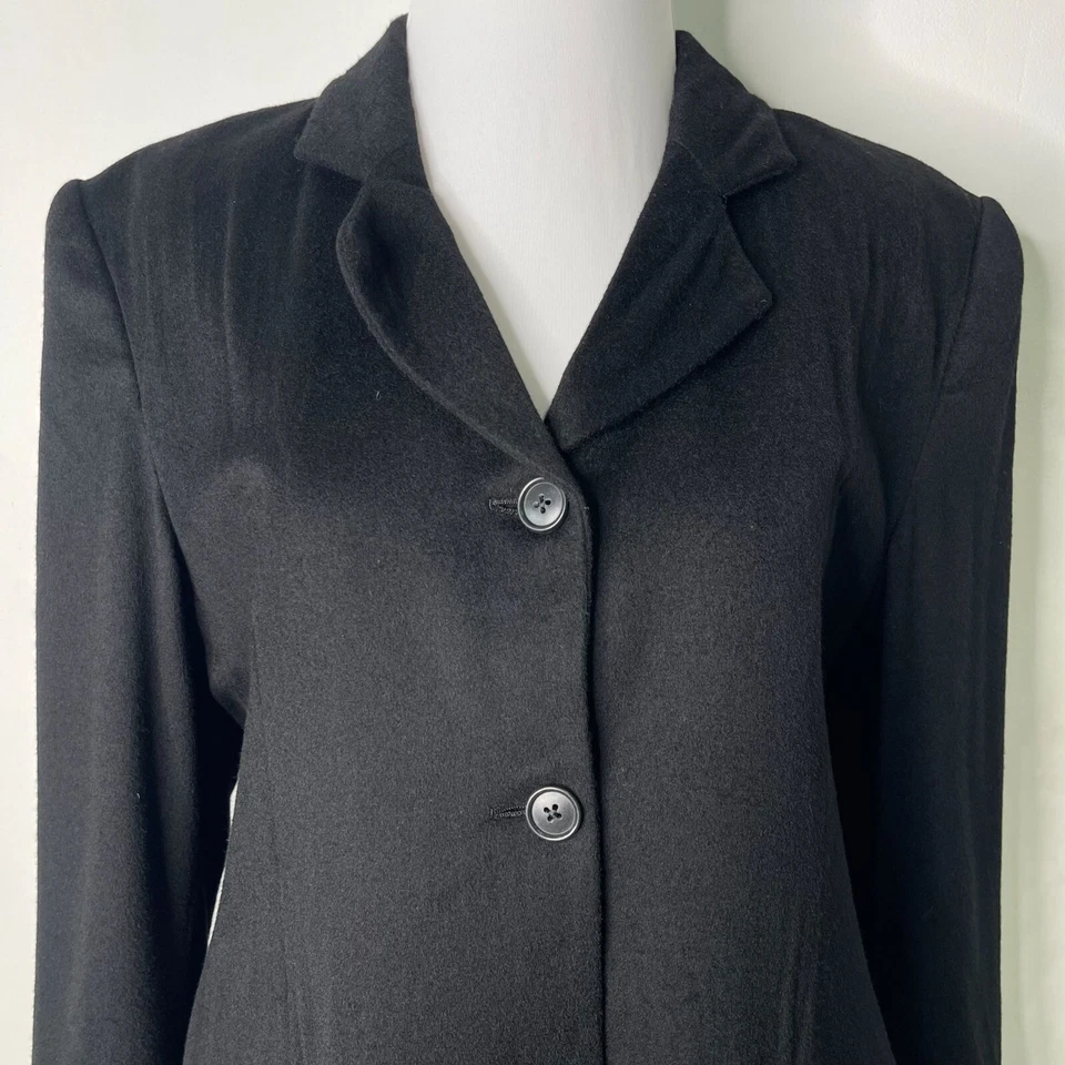 Ing Loro Piana Women's Black 3 Button Front Blazer Size Large - Image 3 of 4