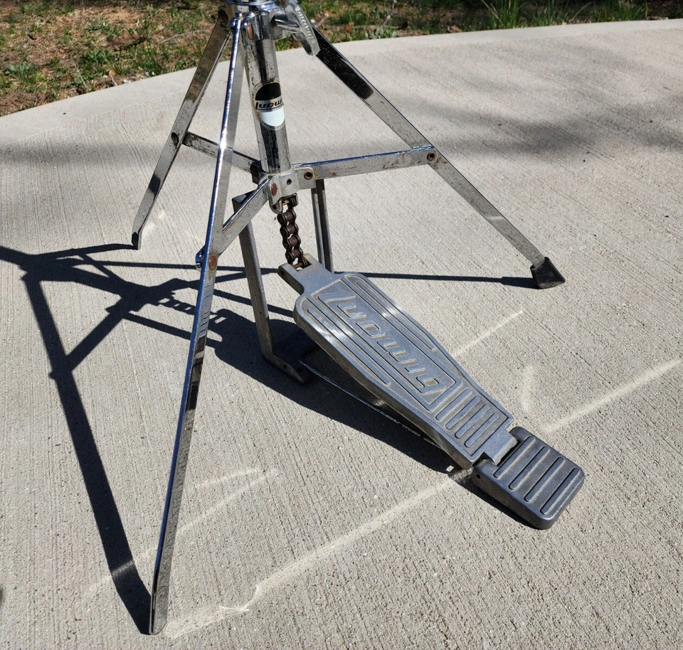 Soporte Hi-Hat LUDWIG Rockers, EE. UU. Chicago DE COLECCIÓN AÑOS 70 80 Funciona Bien Raro Foto 3 de 4