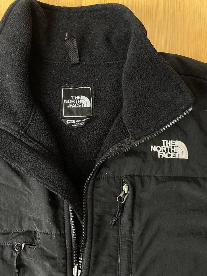Chaqueta para mujer The North Face mediana negra polar Denali Polartec senderismo al aire libre Foto 2 de 4