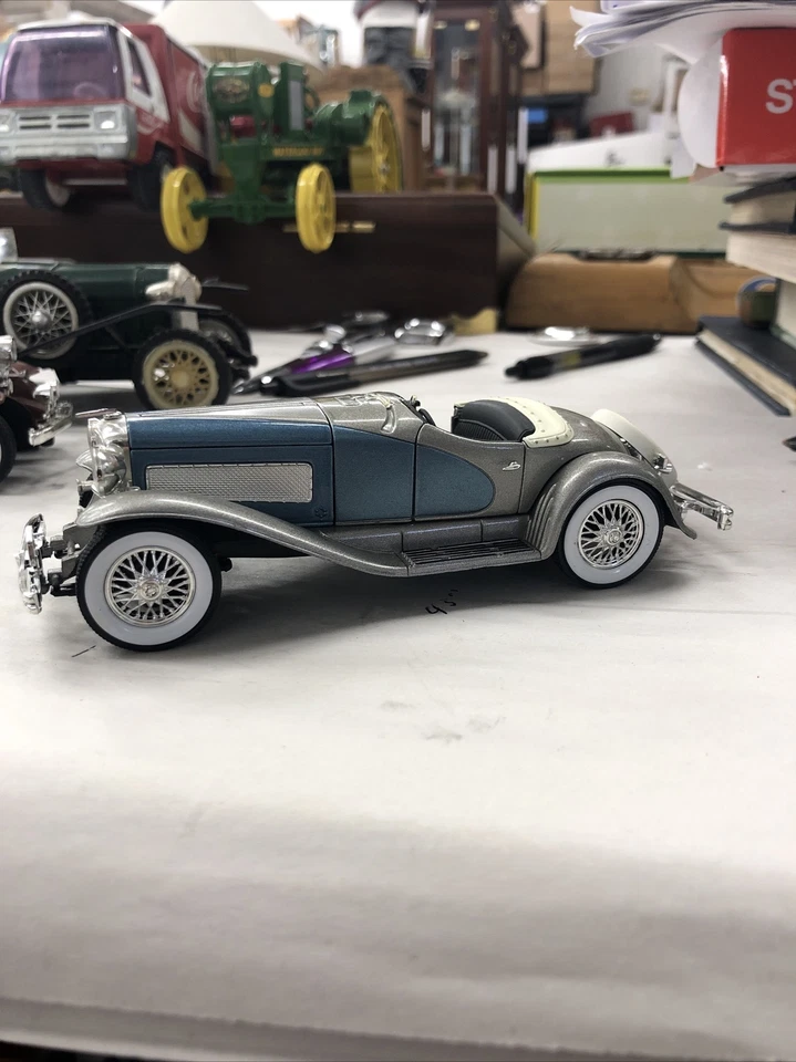 Auto World AW266/06 1:18 1935 Duesenberg SSJ Speedster Die Cast Car - Image 4 of 4