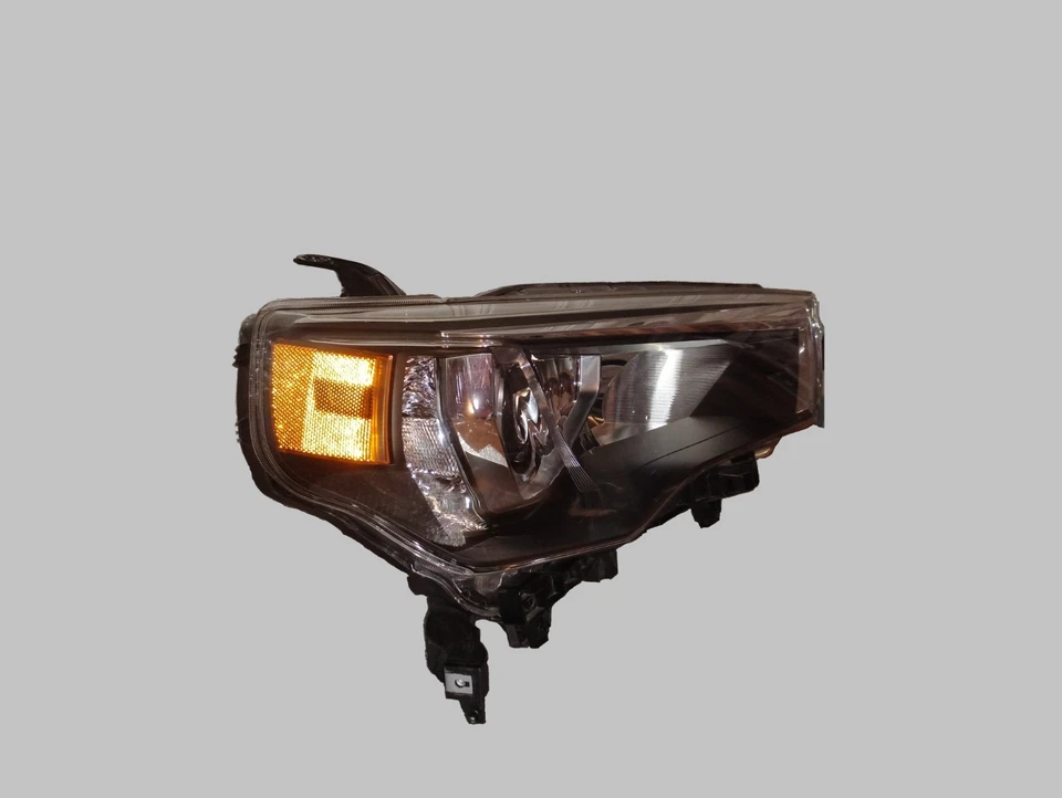 2021-2024 Toyota 4Runner правая (пассажирская) светодиодная фара 99226-81017 - Изображение 2 из 4