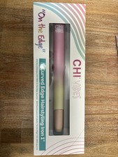 CHI VIBES On the Edge 1  Ceramic Flat Iron Dual Voltage 410 F NEW