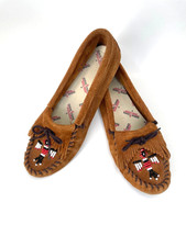 Minnetonka Beaded Thunderbird Size 6.5 Tan Moccasin Loafer Soft Sole Traditional