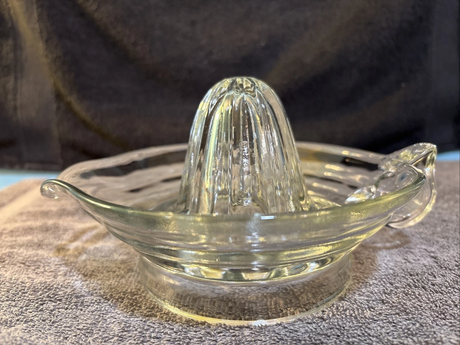 VTG Clear Glass Citrus Juicer MINT