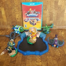 Nintendo Wii U Activision Skylanders SuperChargers Game with Portal & 8 Figures