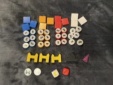 VINTAGE SETTLERS OF CATAN REPLACEMENT PIECES WOODEN MOVERS ROADS DICE ++