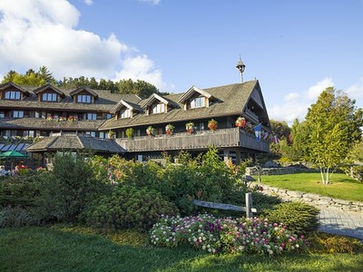 Photo:Stowe Vermont Trapp Family Lodge 2017 Exterior Building View