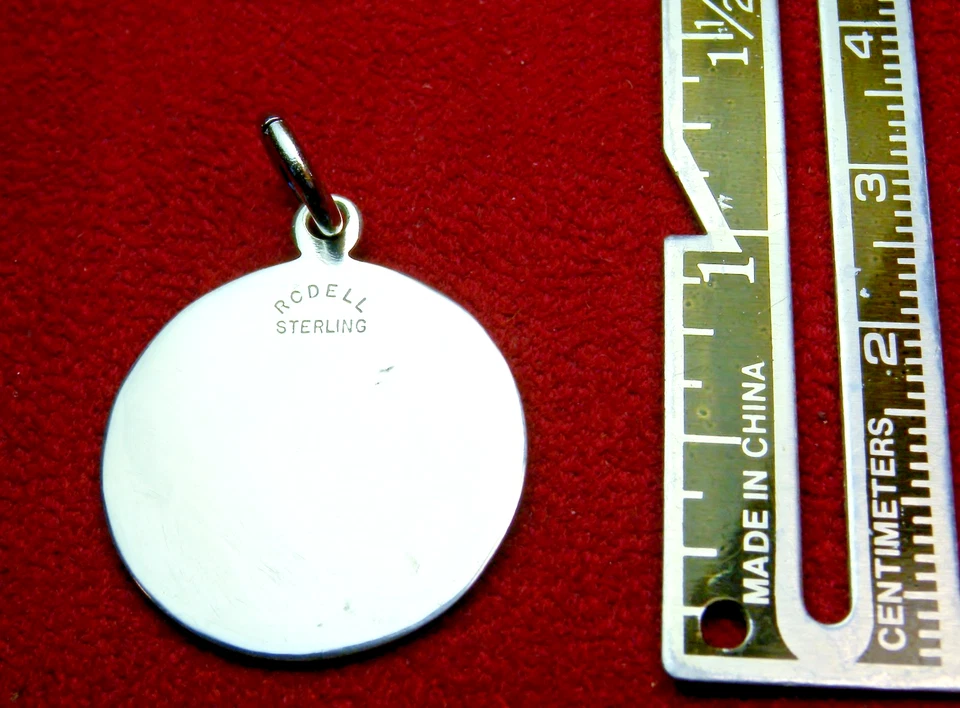 Bertha's RARE 1964-65 Sterling Pieta Vatican Pavilion New York Worlds Fair Medal - Image 3 of 4
