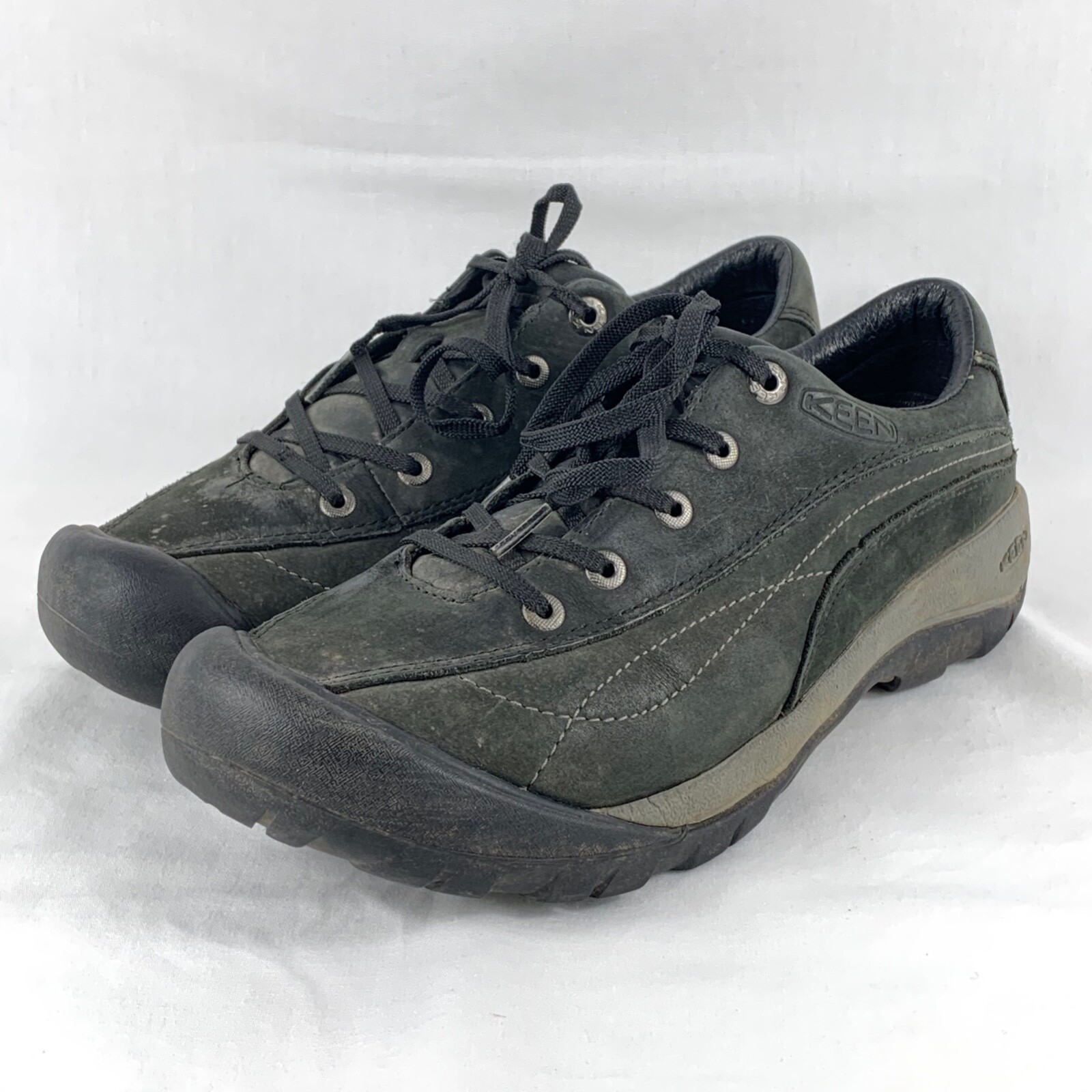 cobbie cuddlers white sneakers