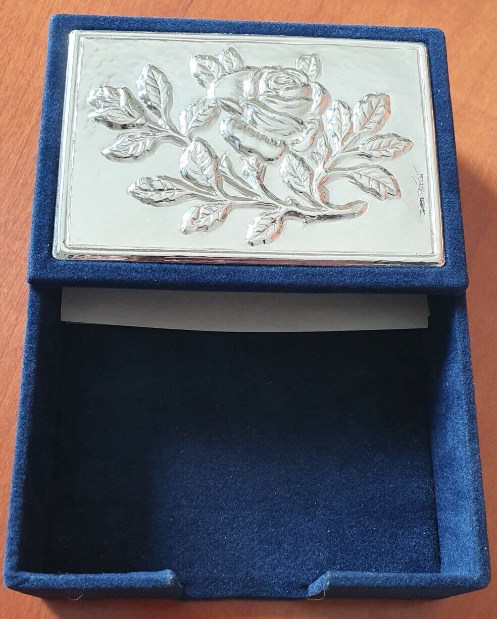 Foto 5 di 5