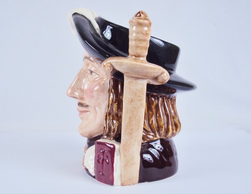 Jarra Personaje Toby (Pequeña) ~"Aramis" ~ Royal Doulton D6454, #9120750 - Imagen 3 de 10