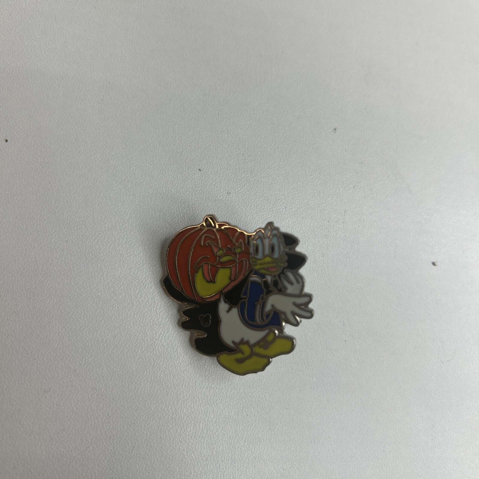 Donald Pumpkin Jack O Lantern 2007 Pin