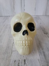 Plastic AS IS skeleton skull Halloween head prop decor