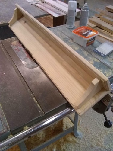 SOLID PINE 36" HAND BUILT WALL SHELF, MANTEL, 6" SKIRT FOR HANGERS - 第 6/8 張圖片