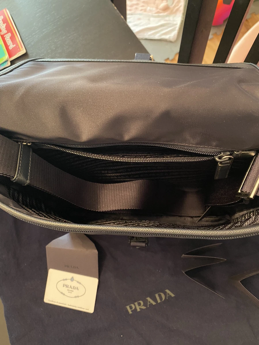 Prada nylon hotsell tracolla