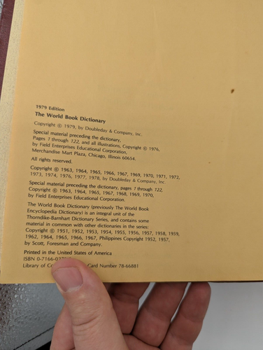 The World Book Dictionary 1979 edition Thorndike Barnhart 2 Vol set Finger tabs - Picture 6 of 8