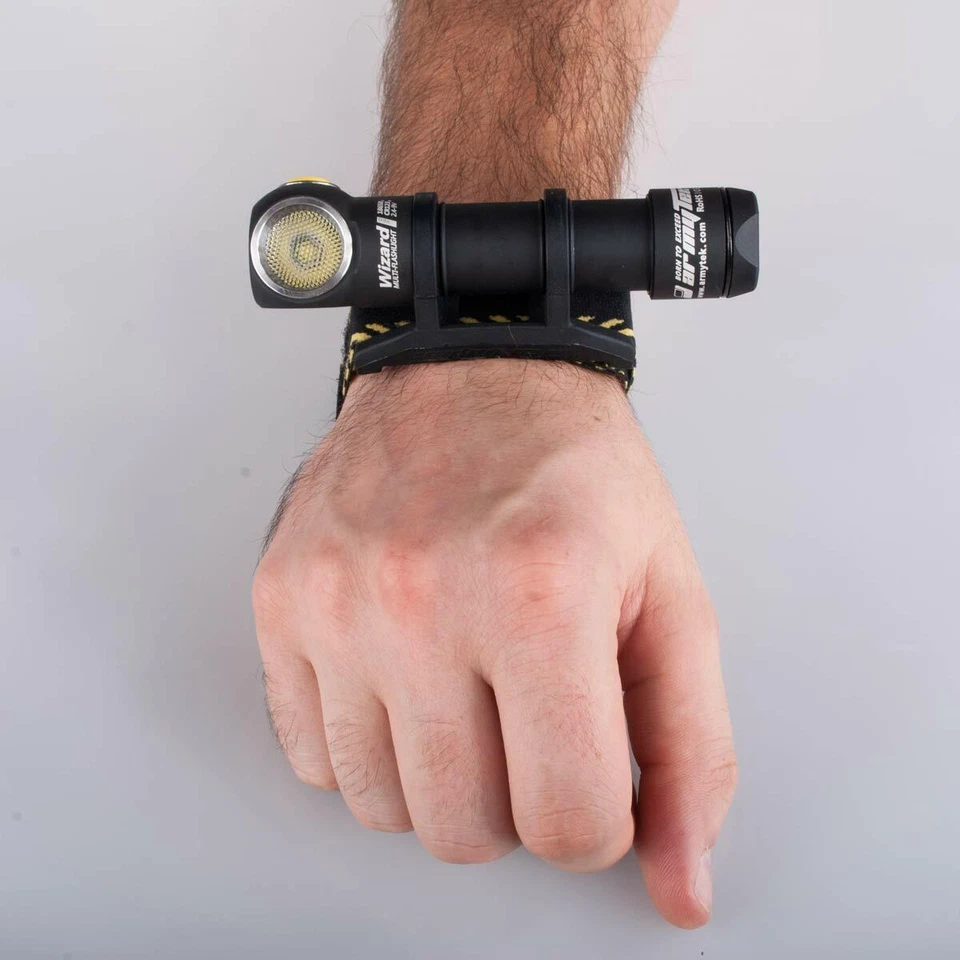 Armytek Asistente Pro XHP50 (Caliente) USB Batería Luz Frente Linterna 2150 Luz - Imagen 4 de 4