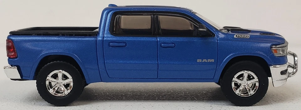 Camioneta pick-up Brekina PCX NUEVA escala HO 2018 Dodge RAM 1500 Lone Star en azul metálico Foto 4 de 4