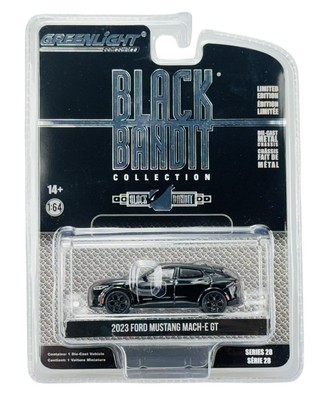 GREENLIGHT BLACK BANDIT 2023 FORD MUSTANG MACH-E GT 1:64 DIE CAST MODEL NEU