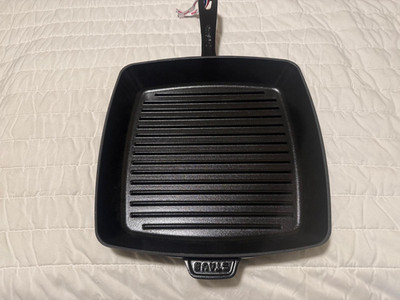 Staub Cast Iron - Grill Pans 12-inch, Cast Iron, Square, Grill Pan, Black Matte