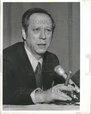 1978 Press Photo W. Michael Blumenthal Burroughs - DFPC33089