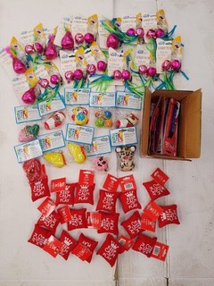 Kat & Kitty Catnip Carnival x15 Toys x10 Keep Calm Catnip x16 & Collars x25