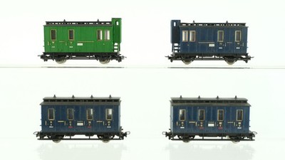 Egger-Bahn H0e Konvolut Coupewagen (2006) Packwagen (2008) blau Packwagen (2009)