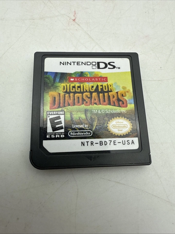 Lote de cartuchos de juego Nintendo DS con estuche - 6 juegos: Zuma's Revenge, Vet y más Foto 4 de 4