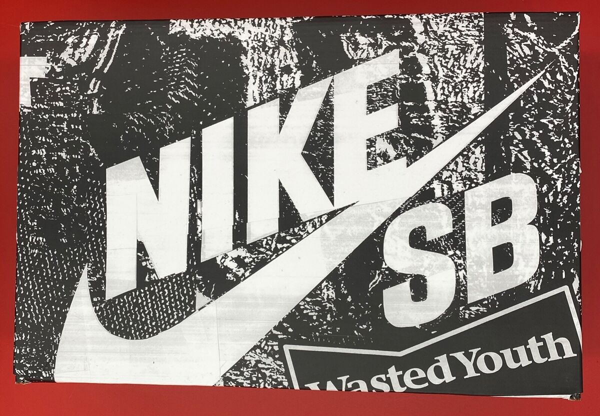 Nike SB Dunk Low x Verdy Wasted Youth Special Box size 11 Nike SB Dunk Low x Verdy Wasted Youth Special Box size 11
