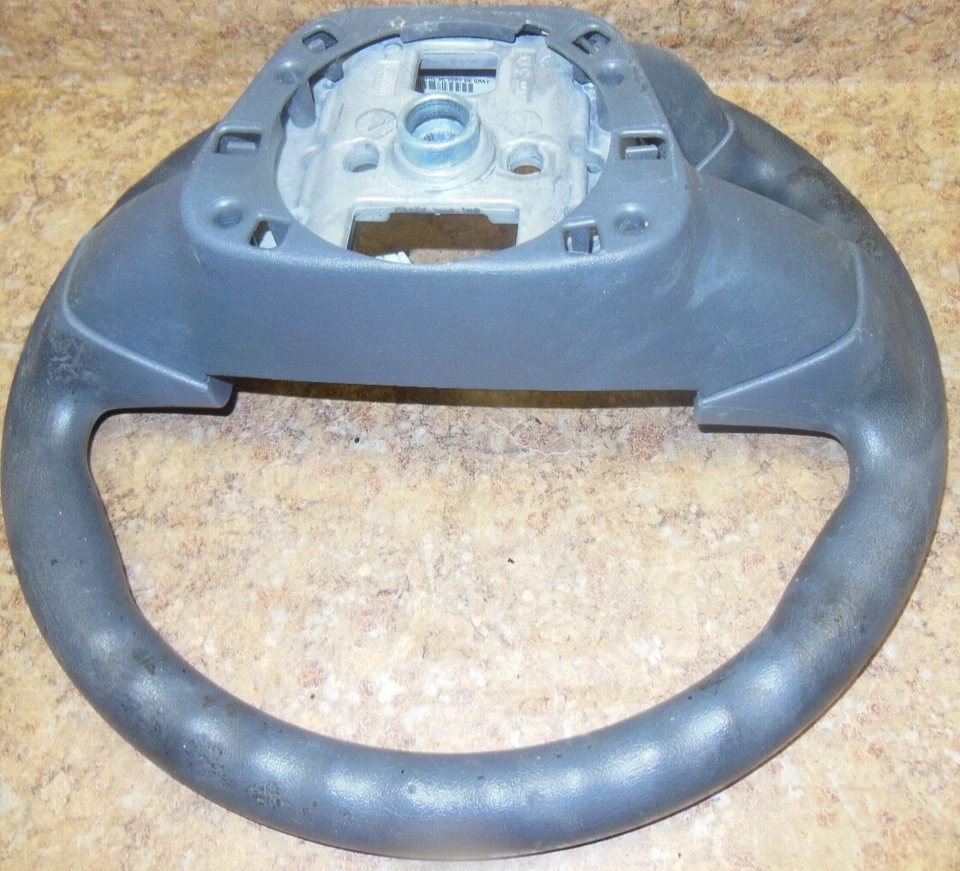 Soporte de volante Saturn Ion 2005 interior OEM enchufes gris 2006 2004 Foto 2 de 2