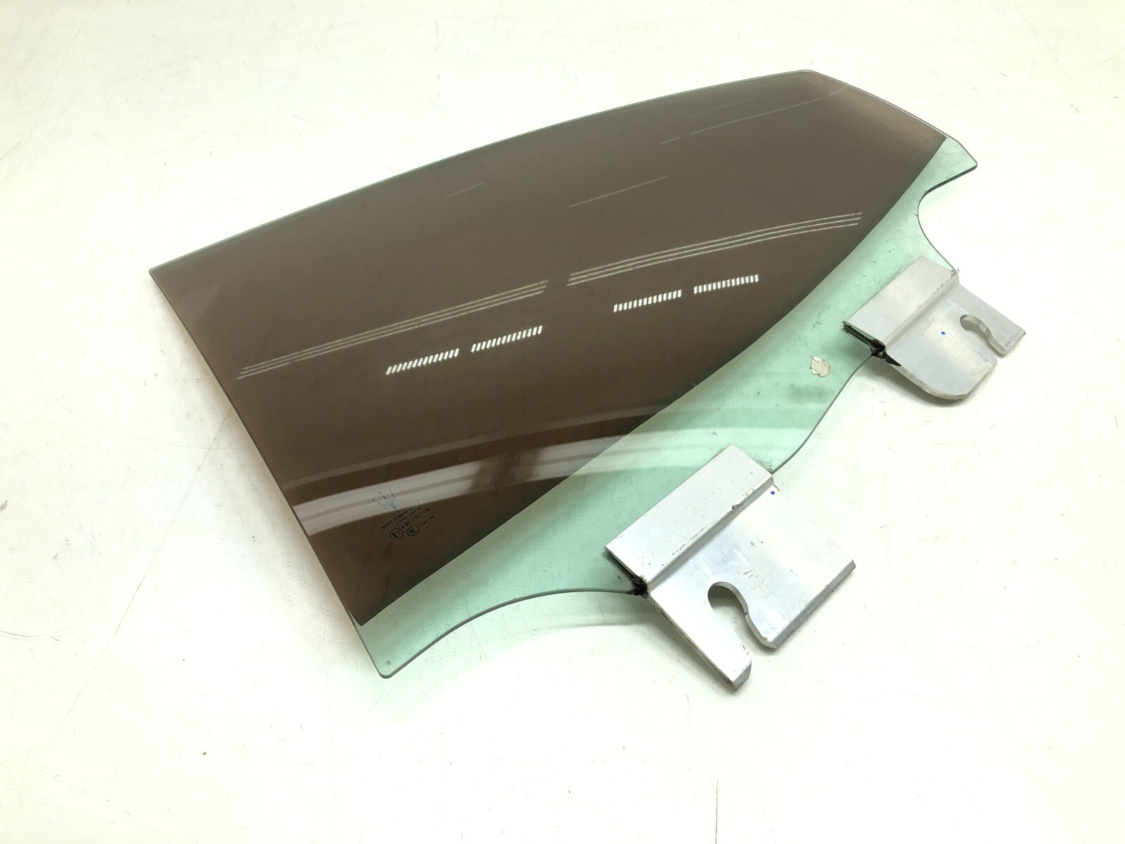 2014-2020 MASERATI GHIBLI LEFT DRIVER REAR DOOR GLASS WINDOW OEM.