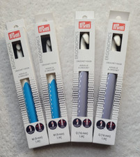 Preowned Set of 4 Prym Crochet Hooks Sizes Q, Q, M, and M