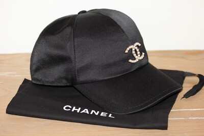 Luna moon⭐︎ CHANEL キャップ　ブラック　ロゴ CHANEL Baseball Hat Cap Silk Faux Pearl CC Mark (one size) Black