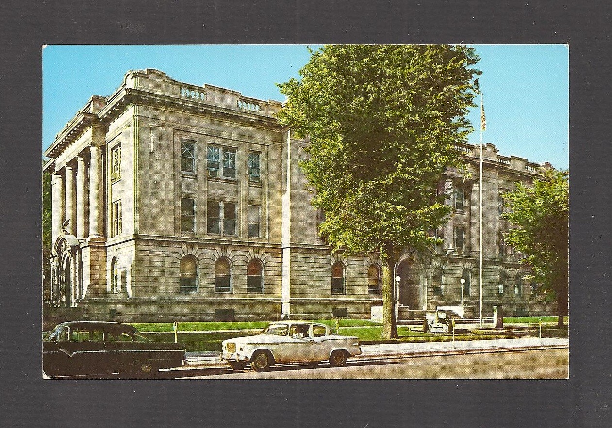 POSTCARD TAZEWELL COUNTY COURTHOUSE PEKIN, ILLINOIS Unused, c