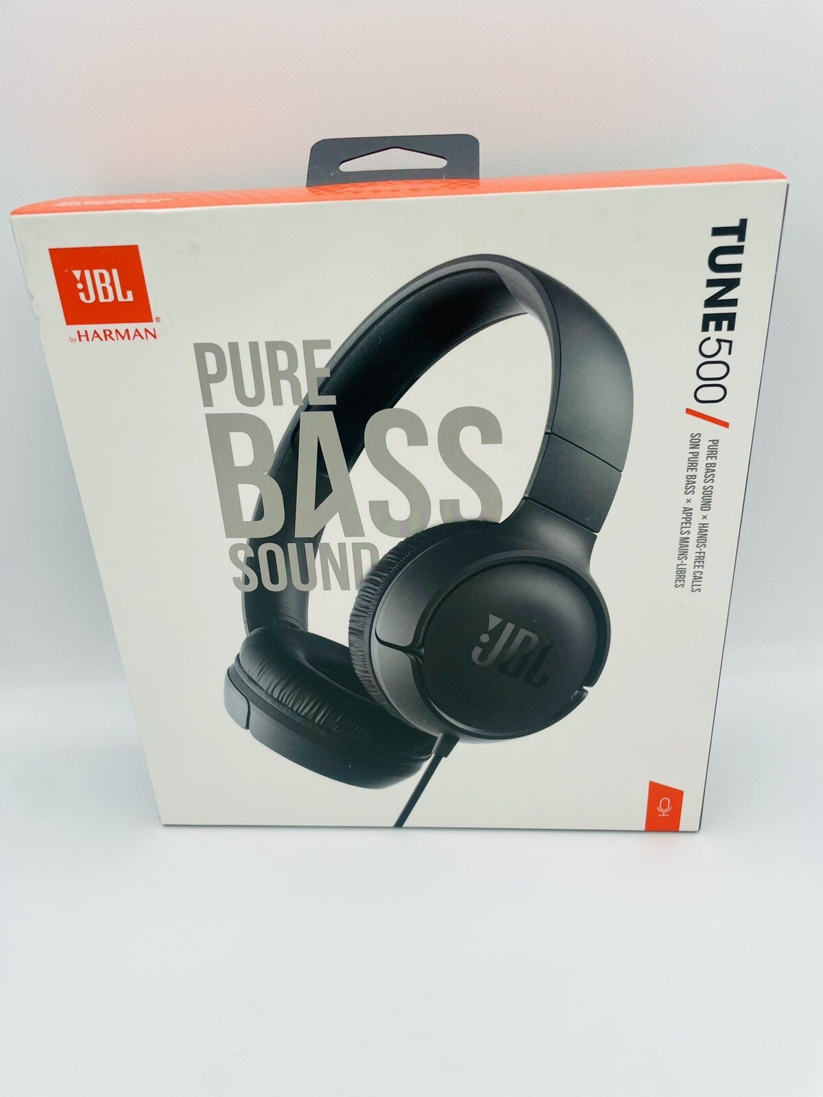 JBL TUNE 500 On-Ear Wireless Headphones in Sleek Black-image