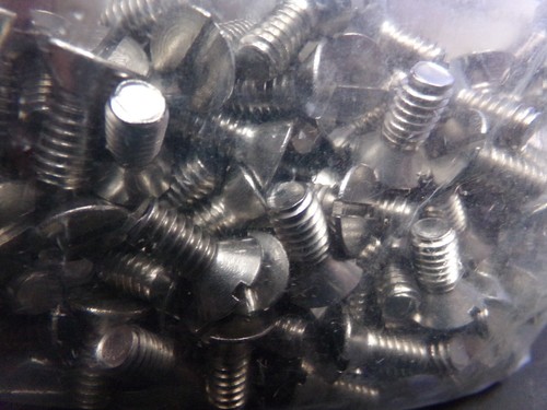 Machine Screw: #12-24 Thread Size 1/2 in Lg, 18-8 SS, Flat, Slotted (100 PK) (C) - Picture 2 of 5