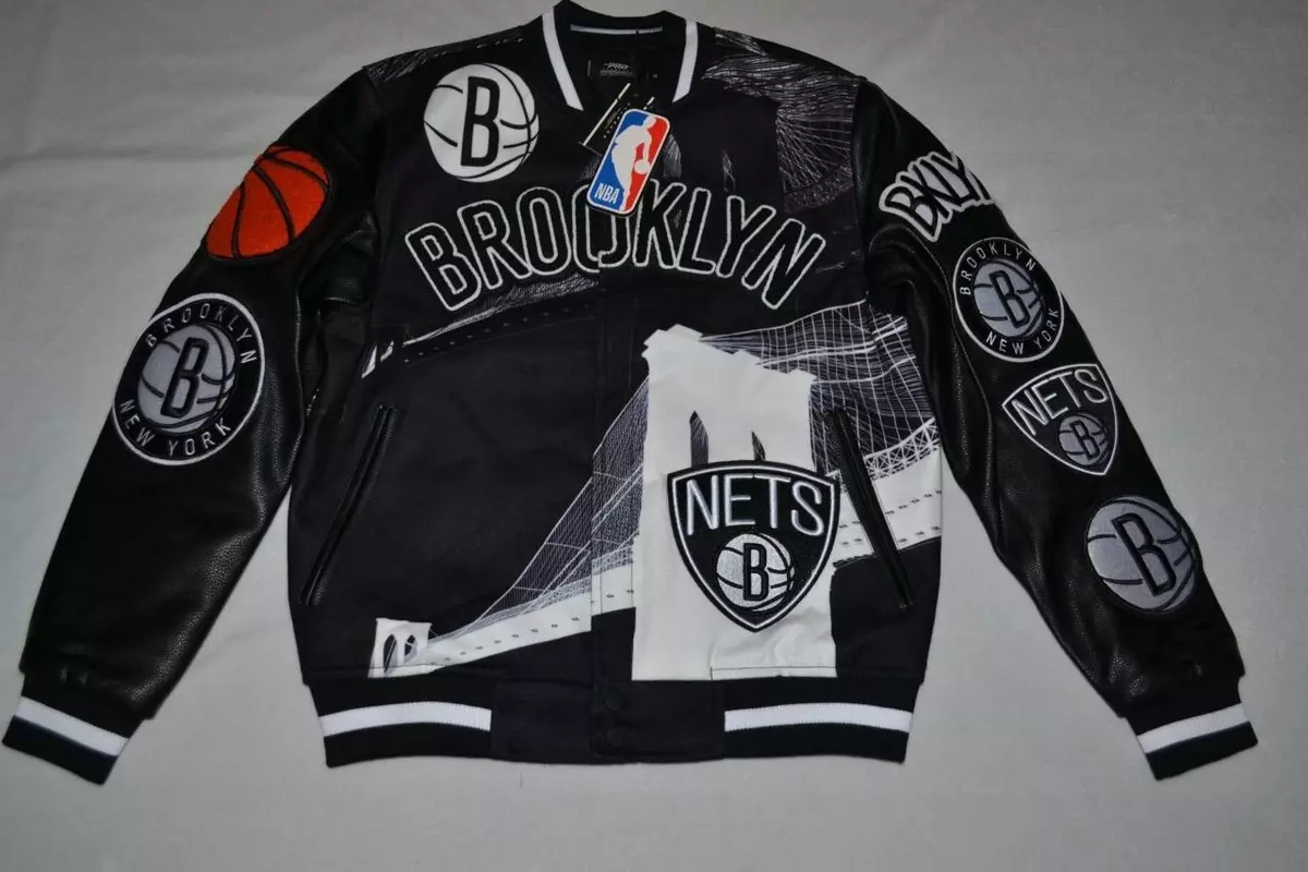 NBA Brooklyn Nets Varsity Jacket (Black) Medium