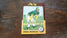 1975 TOPPS # 452 ANGEL MANGUAL  BASEBALL CARD