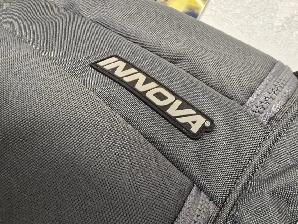 NUEVA BOLSA INNOVA Disc Golf Pro Edición Safari Gris Foto 2 de 4