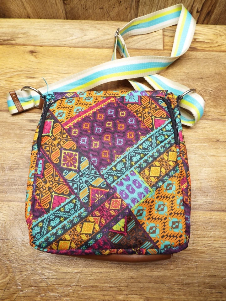 LILY BLOOM WOMENS CROSSBODY BAG PURSE MULTICOLOR DESIGN FLORAL PINK TEAL WHITE - Image 4 of 4