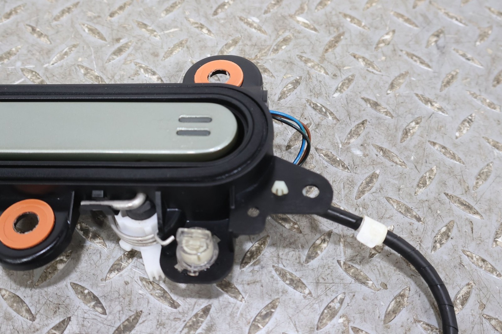 09 Aston Martin V8 Vantage Right Exterior Door Handle (California Sage AST1338D)