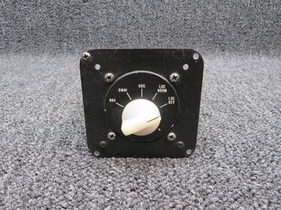 1C388M Edo-Aire Mitchell Radio Coupler with Face Plate (Volts: 28, Core)