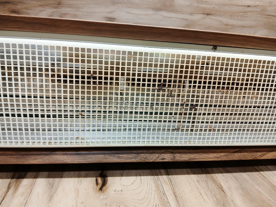 РЕДКИЙ винтажный Titan модель BB42A плинтус нагреватель 1500 Вт Therm-O-Dial искусственного дерева - Изображение 3 из 4