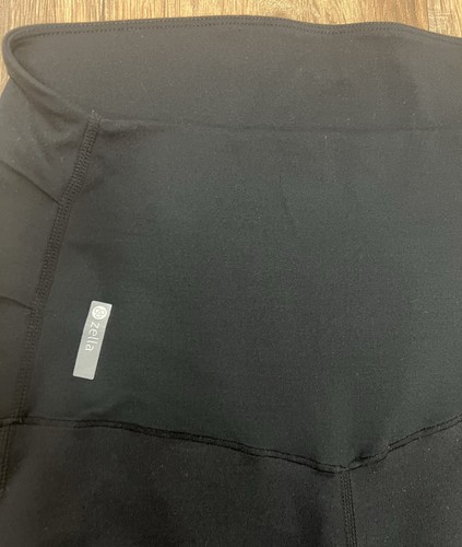 Zella Ankle Maternity Leggings - Picture 5 of 8