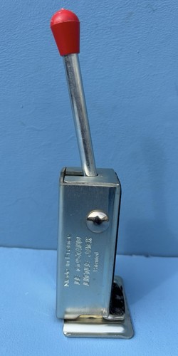 Le Costaud Little Jack Metal Furniture /Equipment Lift/Leveling Compact Tool