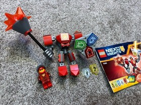 70363 LEGO Nexo Knights Battle Suit Macy. Complete with manual 