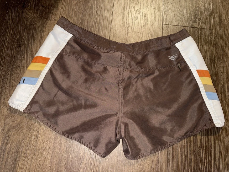 Vintage Y2K Roxy Women's Board Shorts Low Rise Brown Logo Size 7 - Image 4 of 4