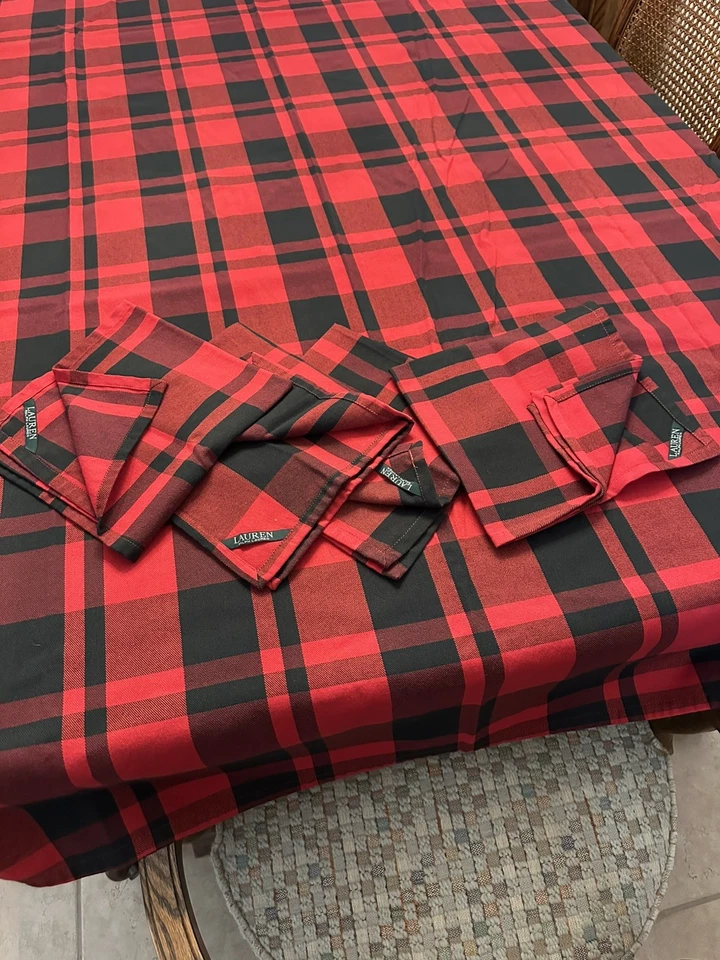 Mantel Ralph Lauren rojo/negro a cuadros Buffalo Check 120" x 57" y 4 servilletas Foto 3 de 4